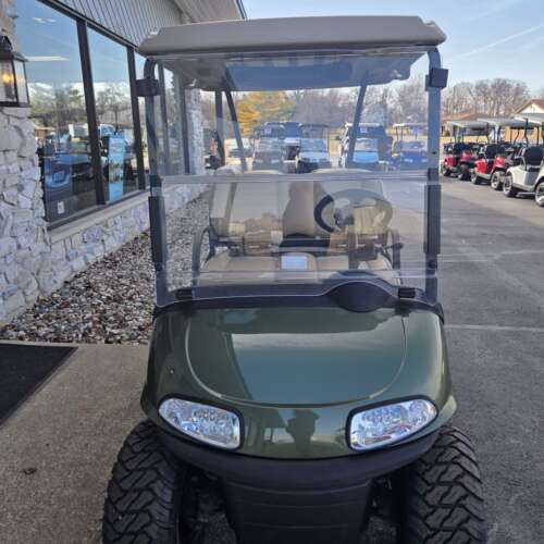2021 E-Z-GO RXV