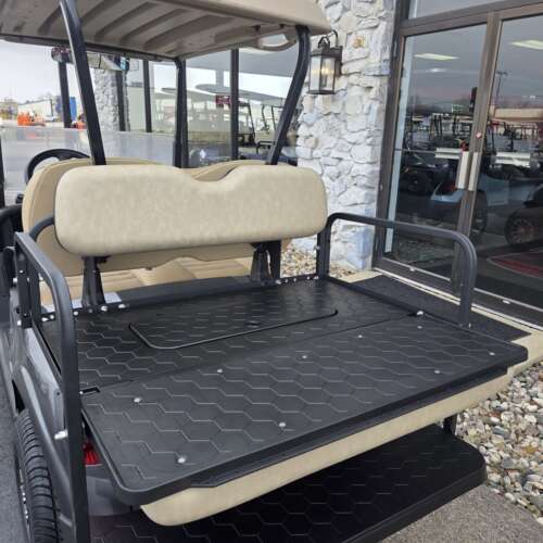 2020 E-Z-GO Freedom RXV