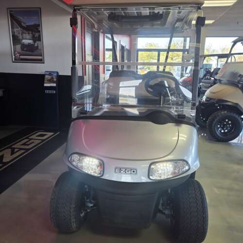 2021 E-Z-GO RXV