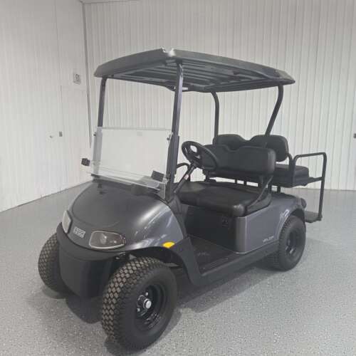 2023 E-Z-GO Valor