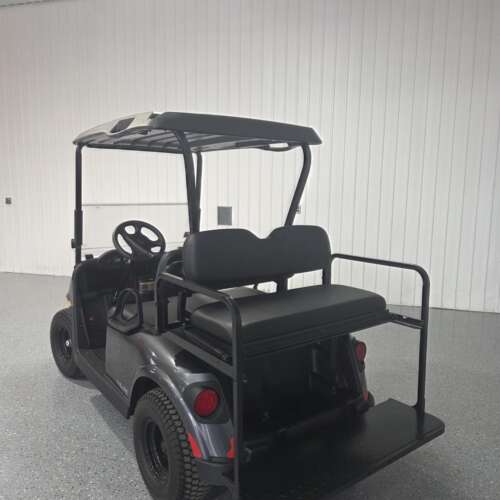 2023 E-Z-GO Valor