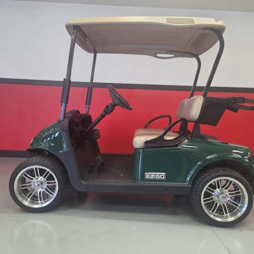 2017 E-Z-GO Freedom RXV
