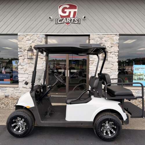 2021 E-Z-GO RXV