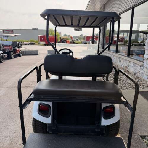 2015 E-Z-GO TXT