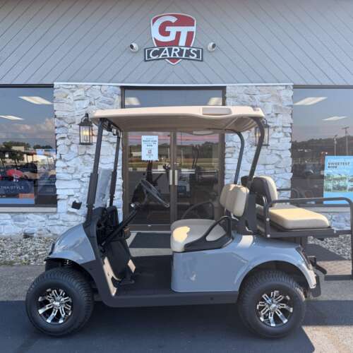 2021 E-Z-GO RXV