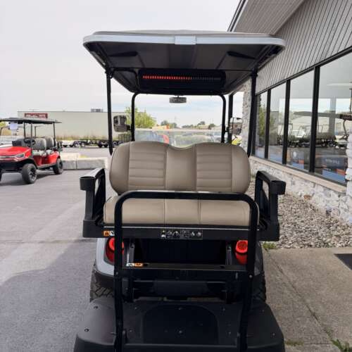 2023 E-Z-GO Express 4