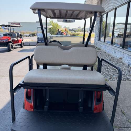 2022 E-Z-GO RXV