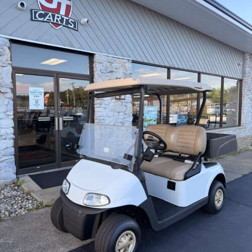 2016 E-Z-GO RXV