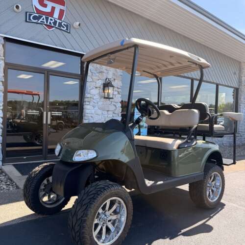 2014 E-Z-GO Freedom RXV