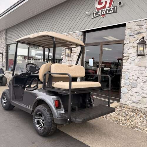 2022 E-Z-GO Freedom RXV
