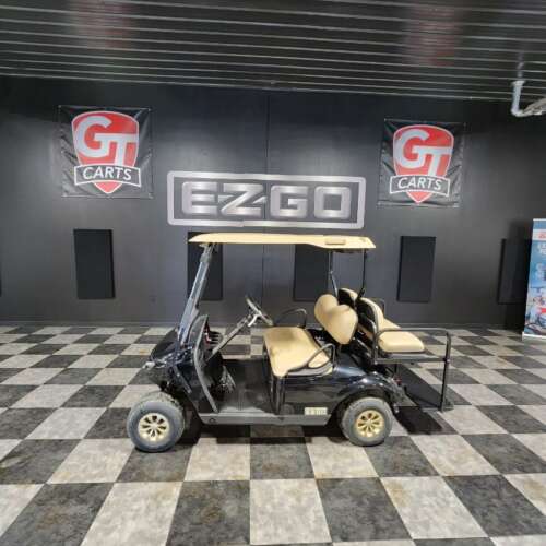 2018 E-Z-GO RXV
