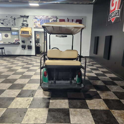2019 E-Z-GO RXV