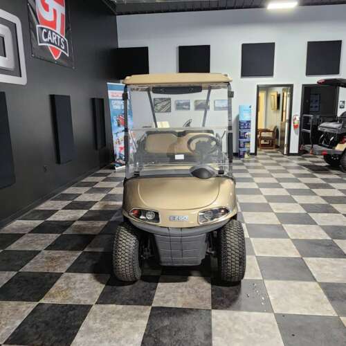 2021 E-Z-GO RXV