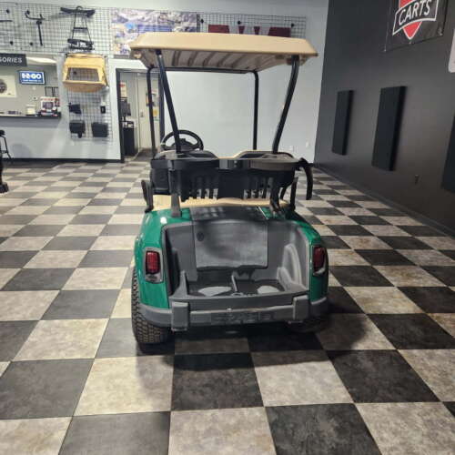 2018 E-Z-GO RXV